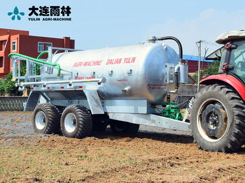 高效環(huán)保，雨林廠家供應16方液體糞肥噴灑車吸污車